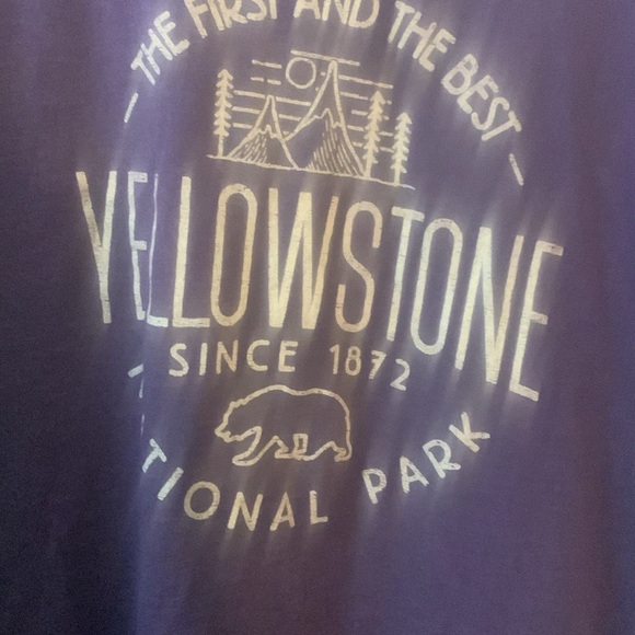 T-shirt size small brand new tag is off cause I wash it . - Picture 3 of 3